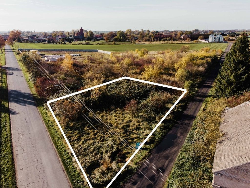 Działka z WZ w Chabowie - 3997 m²