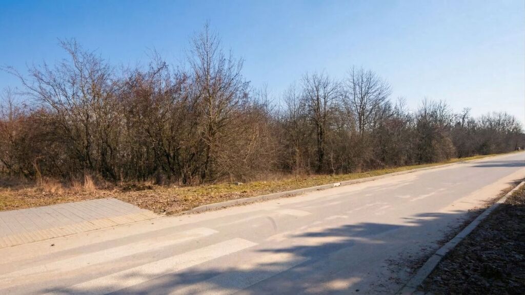 Działka budowlana 440 m², Turka