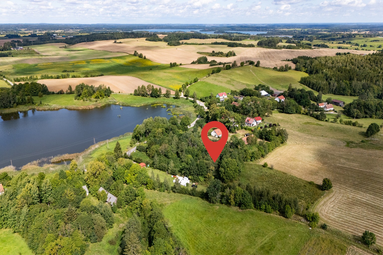 Działka inwestycyjna 1,07 ha w sąsiedztwie jeziora