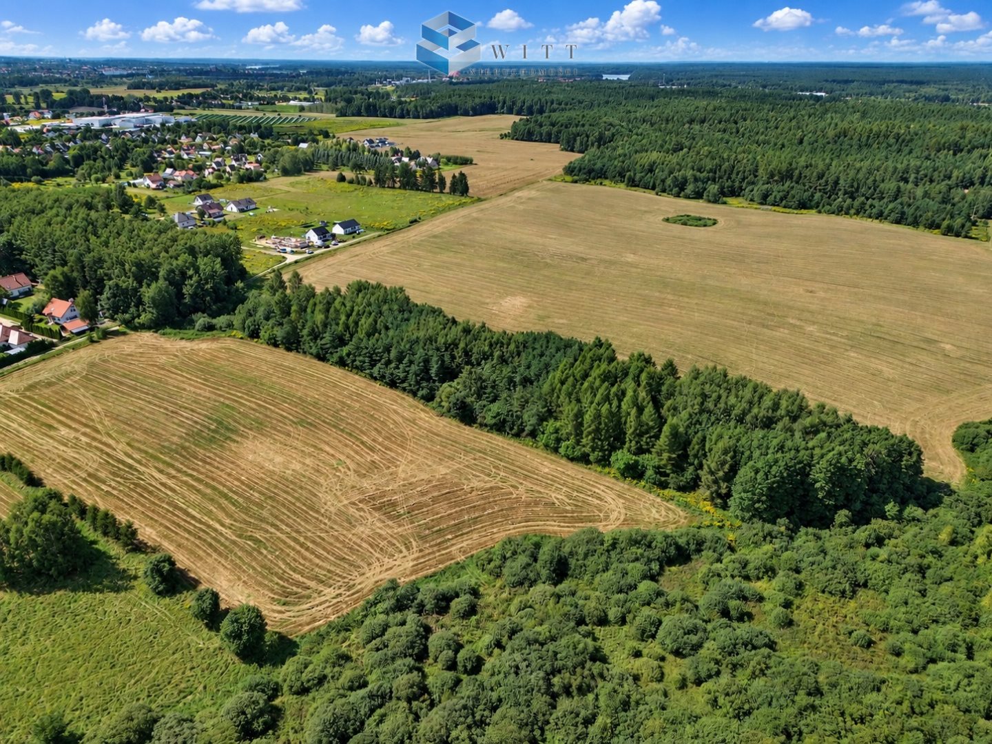 Działka pod 1, 2 lub 3 domy mieszkalne