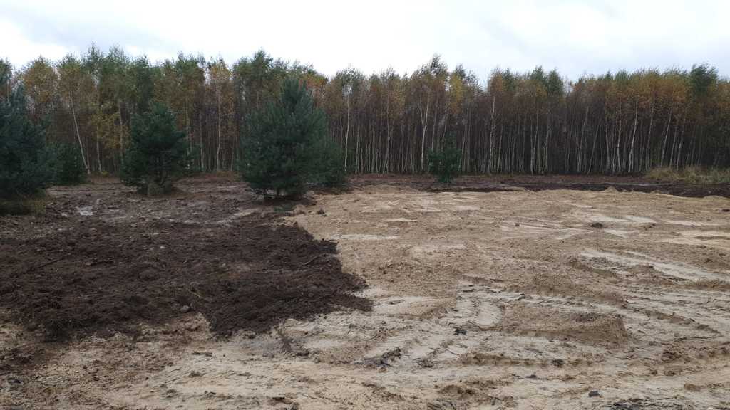 Działka budowlana warunkami zabudowy 25km od morza