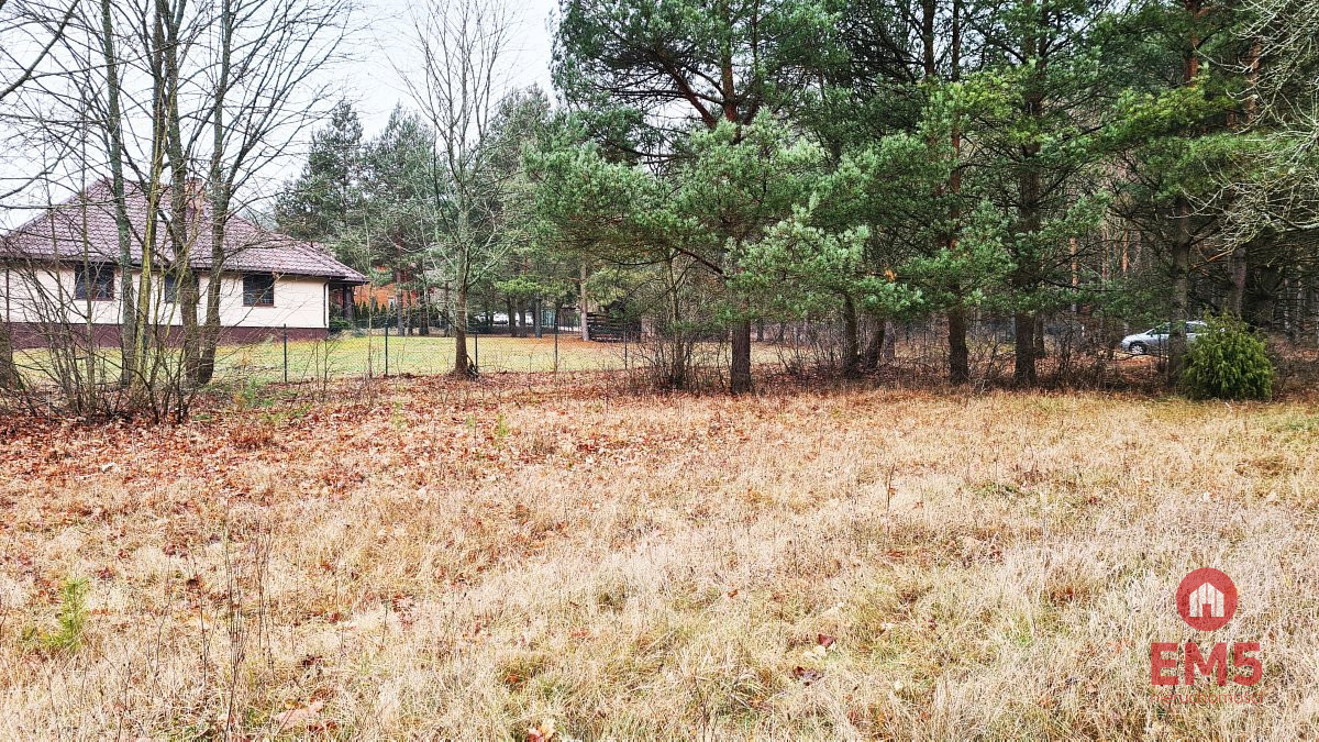 Działka 1900 m2. Pieńki