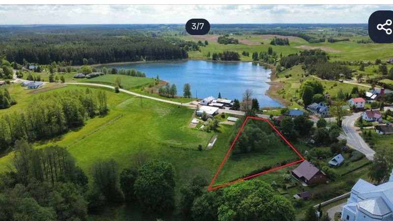 Dom nad jeziorem – w malowniczym Kaletniku.