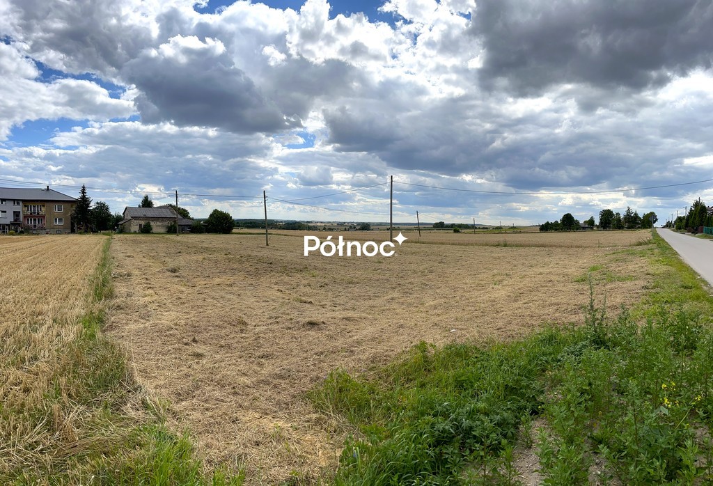 Działka budowlana 1 400 m², Buk