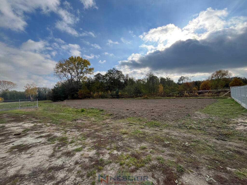 Działka budowlana 600 m², Suchożebry