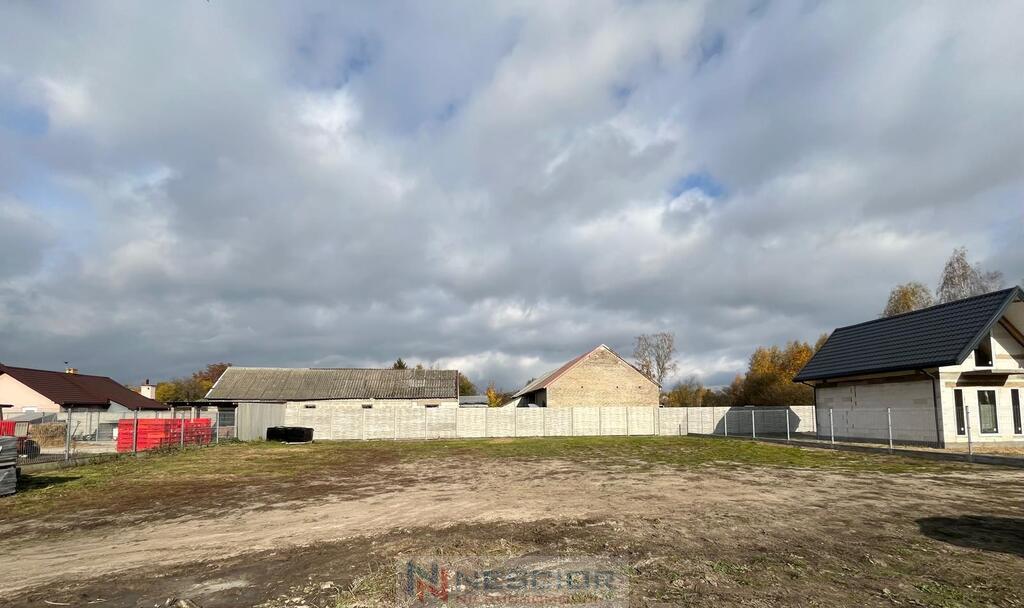 Działka budowlana 620 m², Suchożebry