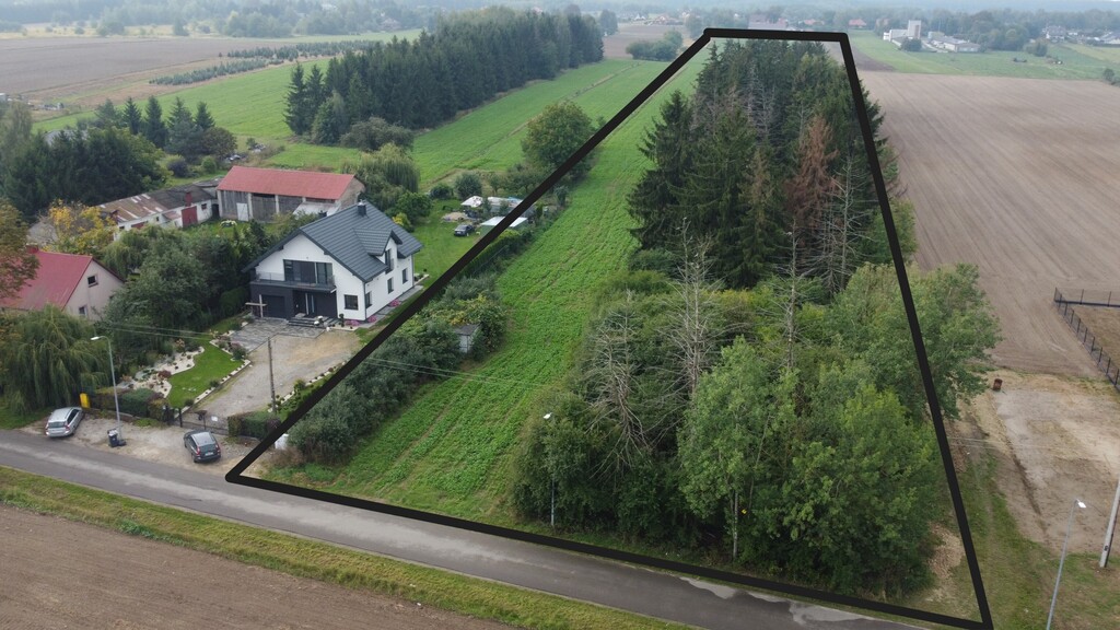 Działka budowlana 1,37 ha, Łuszczów Pierwszy