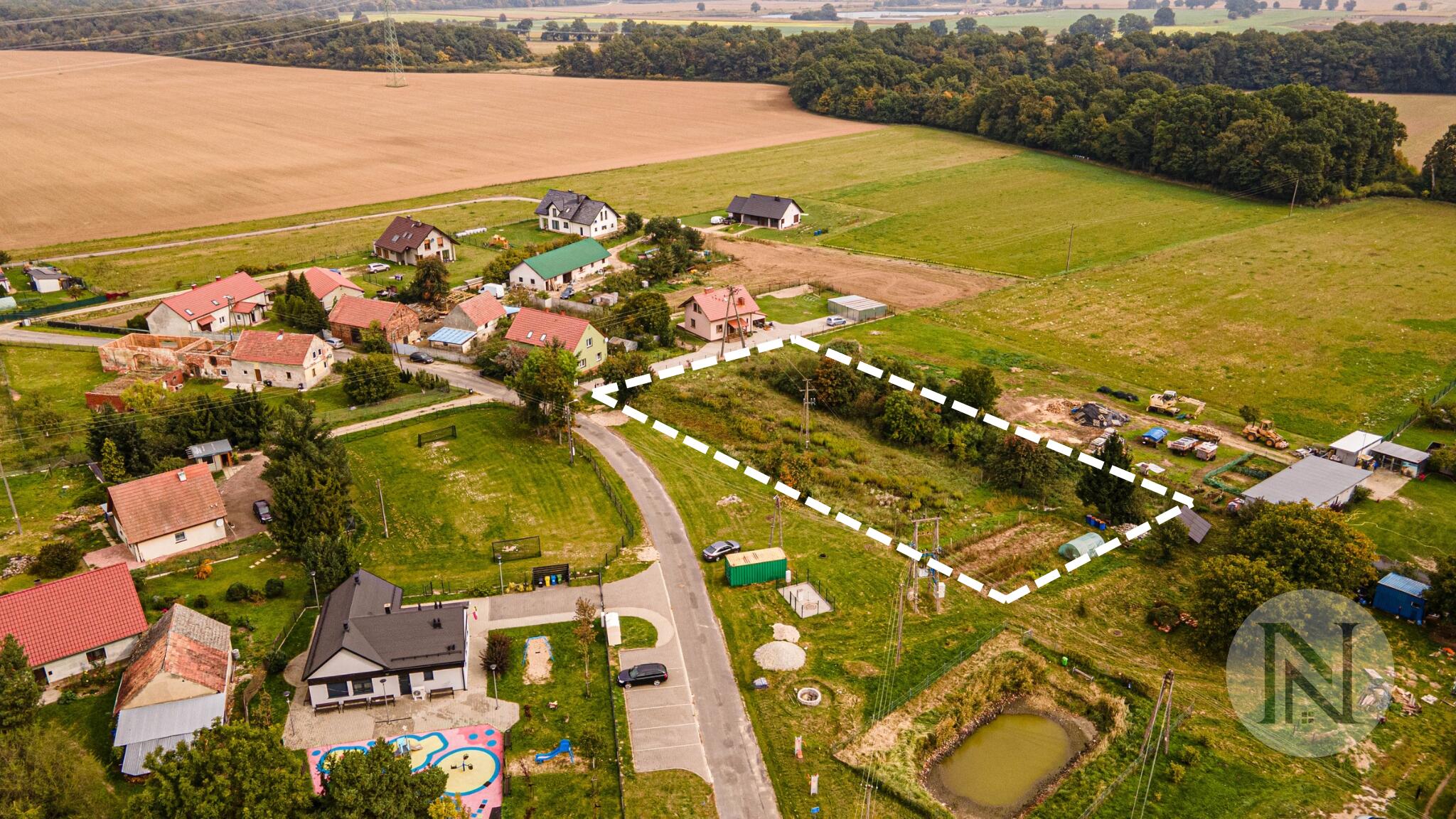 Działka budowlana 2 700 m², Kobylniki