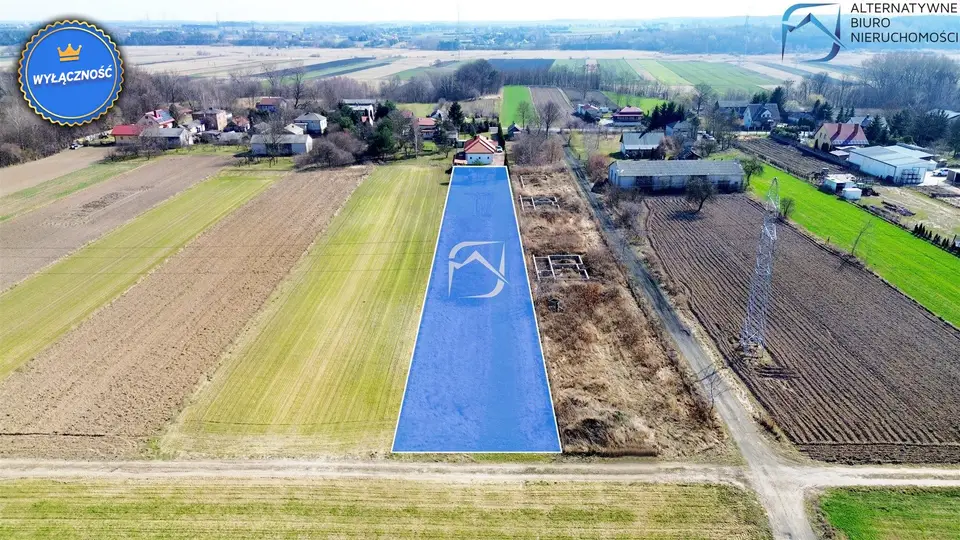 Działka budowlana 2 400 m², Charlęż