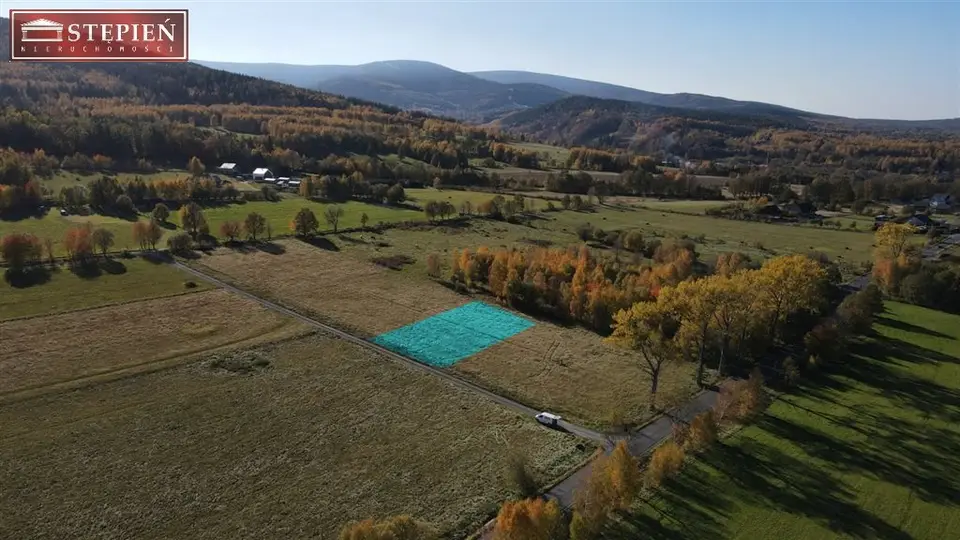 Działka budowlana 1 812 m², Krobica