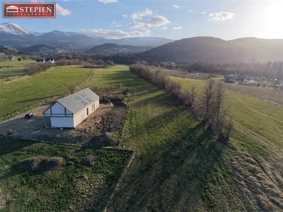 Działka budowlana 2 049 m², Ściegny