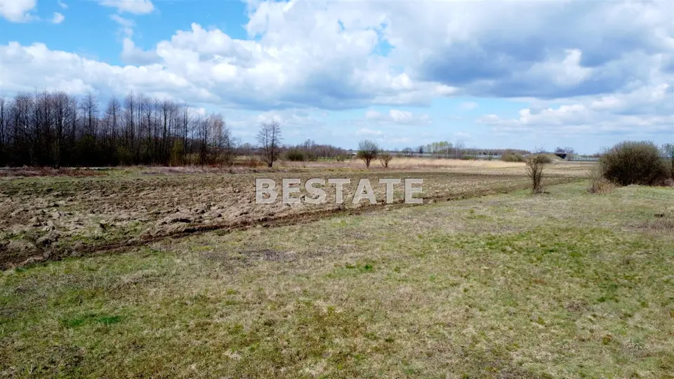 Działka inwestycyjna 1,3 ha, Rzezawa