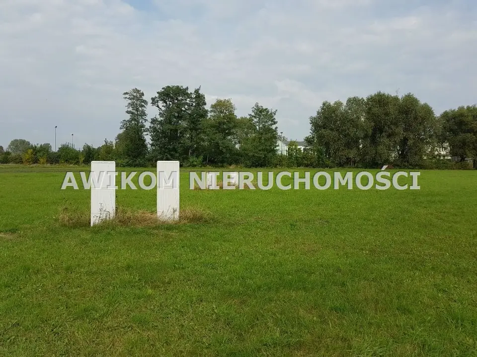 Działka budowlana 3 001 m², Baranów