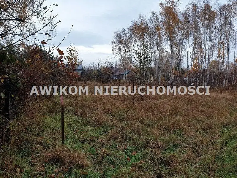 Działka budowlana 1 935 m², Chylice