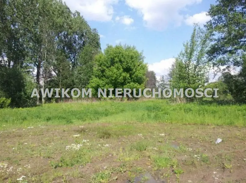 Działka budowlana 1 136 m², Kanie
