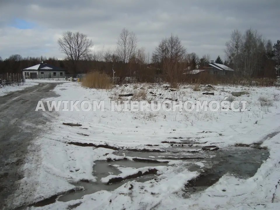 Działka budowlana 3 157 m², Książenice