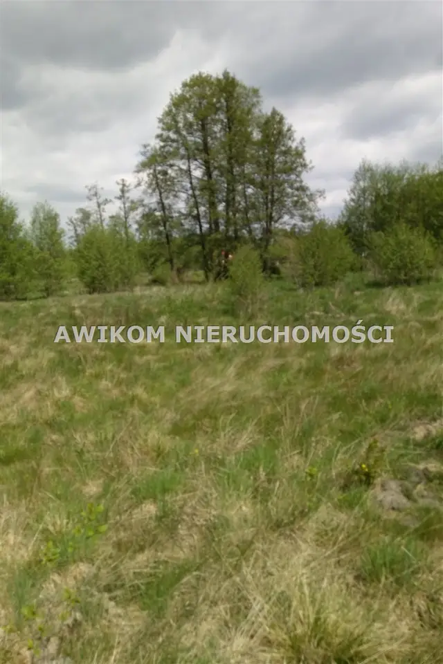 Działka budowlana 1 063 m², Chylice
