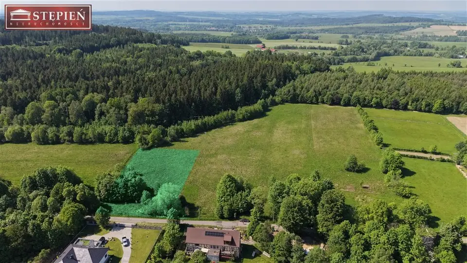 Działka budowlana 2 995 m², Pobiedna
