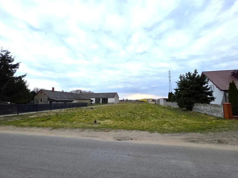 Działka budowlana 919 m², Sieradz