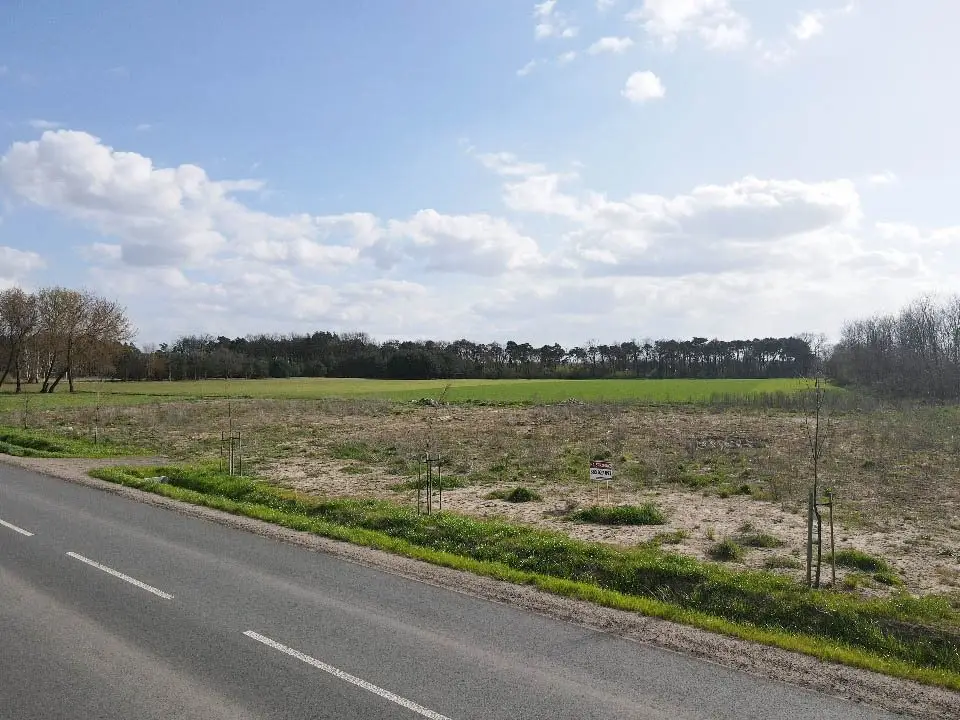 Działka budowlana 1 665 m², Podłężyce