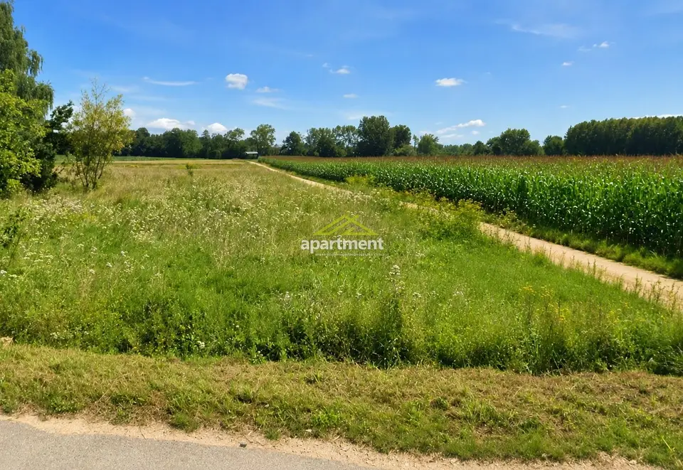 Działka budowlana, rekreacyjna i rolna 962 m², Bolesław