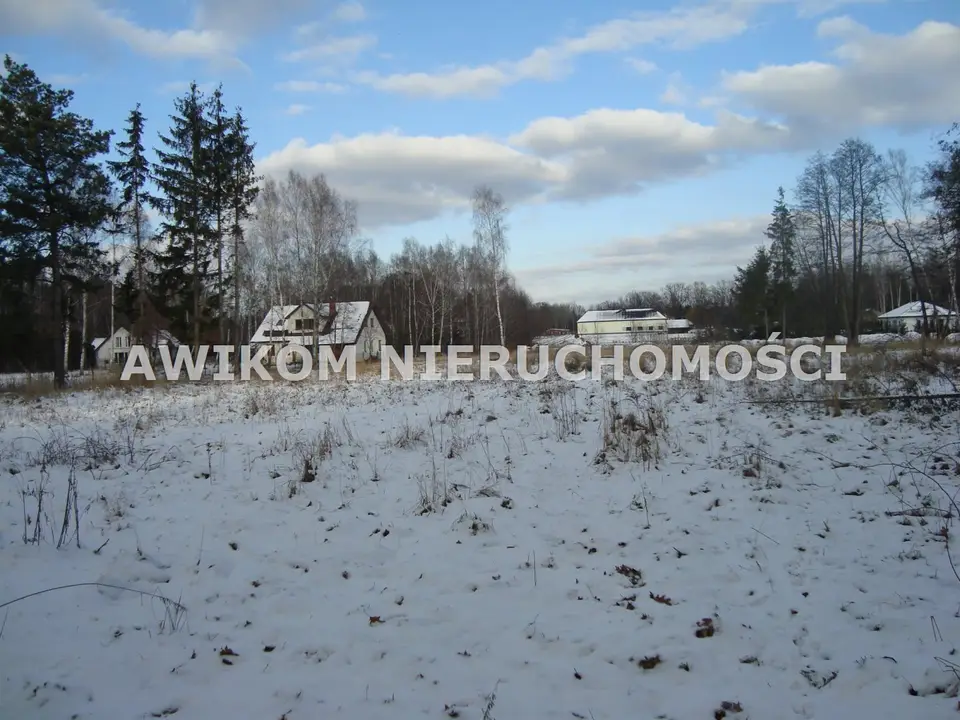 Działka budowlana 6 000 m², Kady