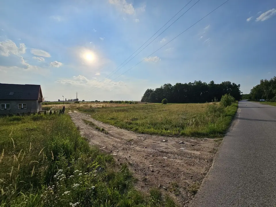 Działka budowlana 1 600 m², Garbów