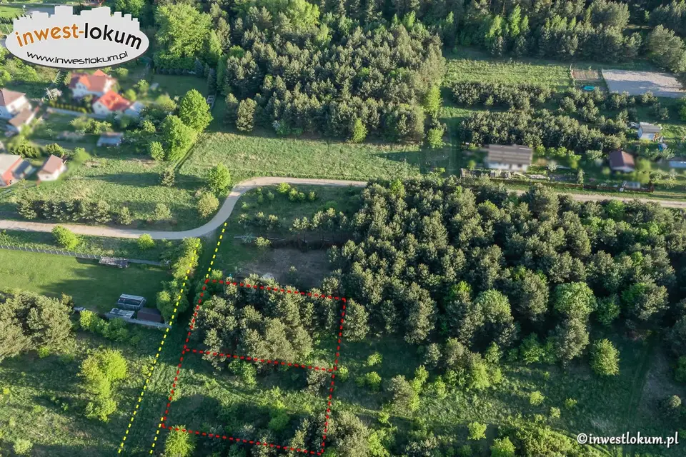 Działka budowlana 899 m², Niesułowice