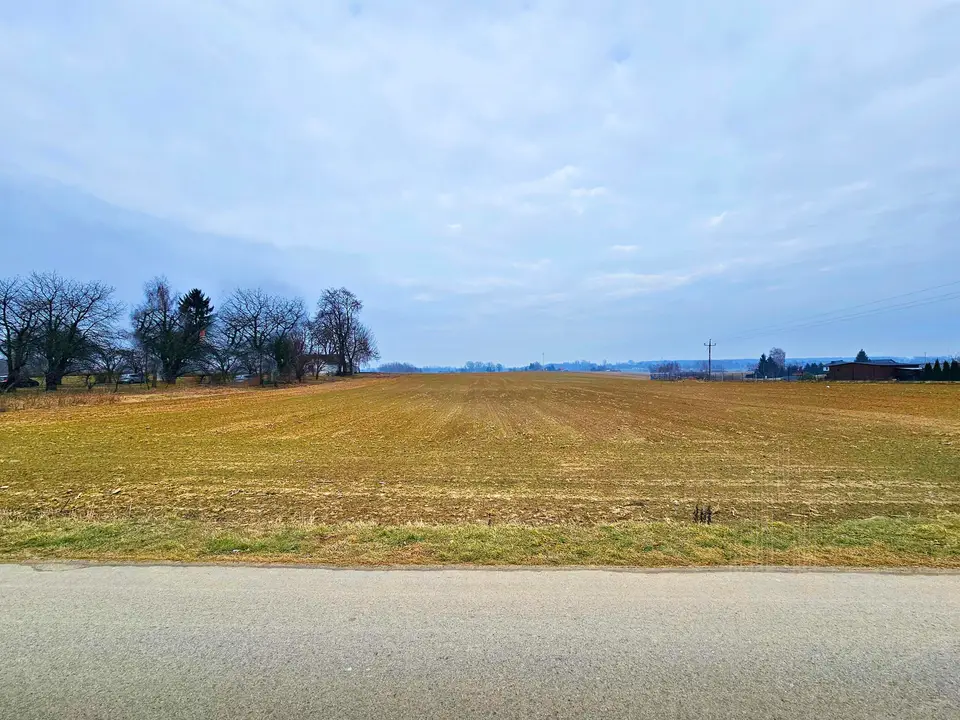 Działka budowlana 3 000 m², Miłocin