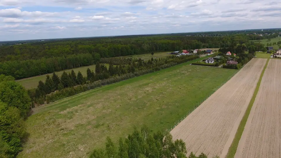 Działka budowlana 1 700 m², Majdan Kozłowiecki