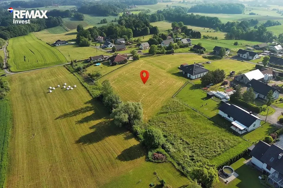 Działka budowlana 3 300 m², Zamarski