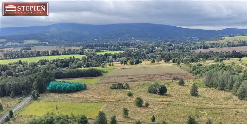 Działka budowlana 1 500 m², Pobiedna