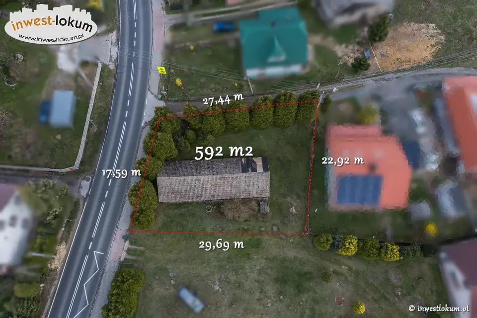 Działka budowlana 592 m², Niesułowice
