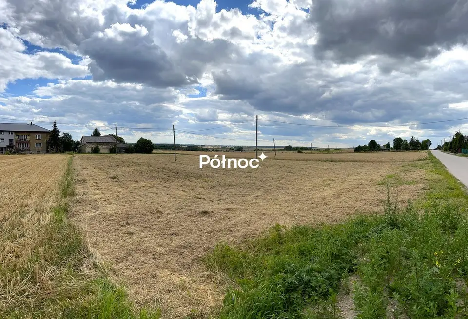 Działka budowlana 1 400 m², Buk