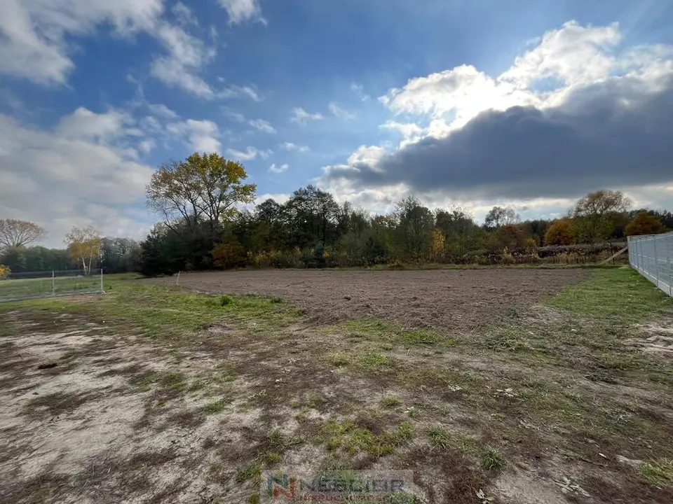 Działka budowlana 600 m², Suchożebry