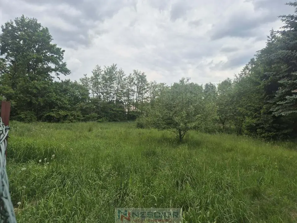 Działka budowlana 1 046 m², Nowe Osiny