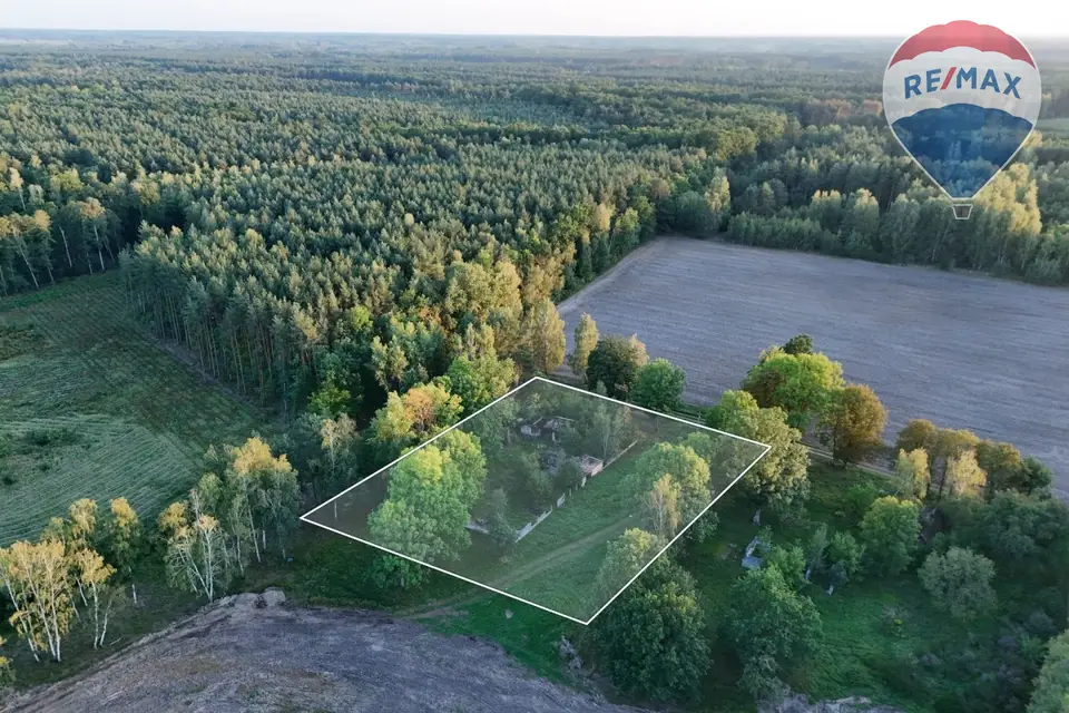 Działka budowlana 3 700 m², Tomaszew