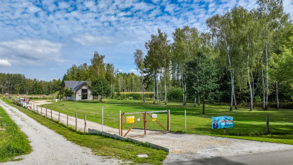 Działka budowlana 1 300 m², Pyskowice, Dzierżno