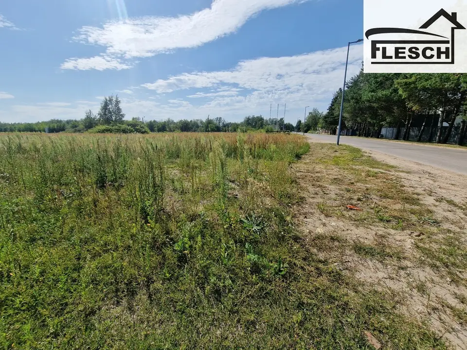 Działka budowlana 1 500 m², Terenia