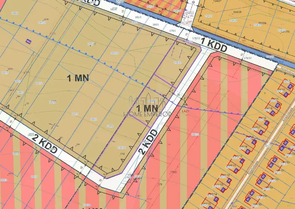 Działka budowlana 1 358 m², Łazy