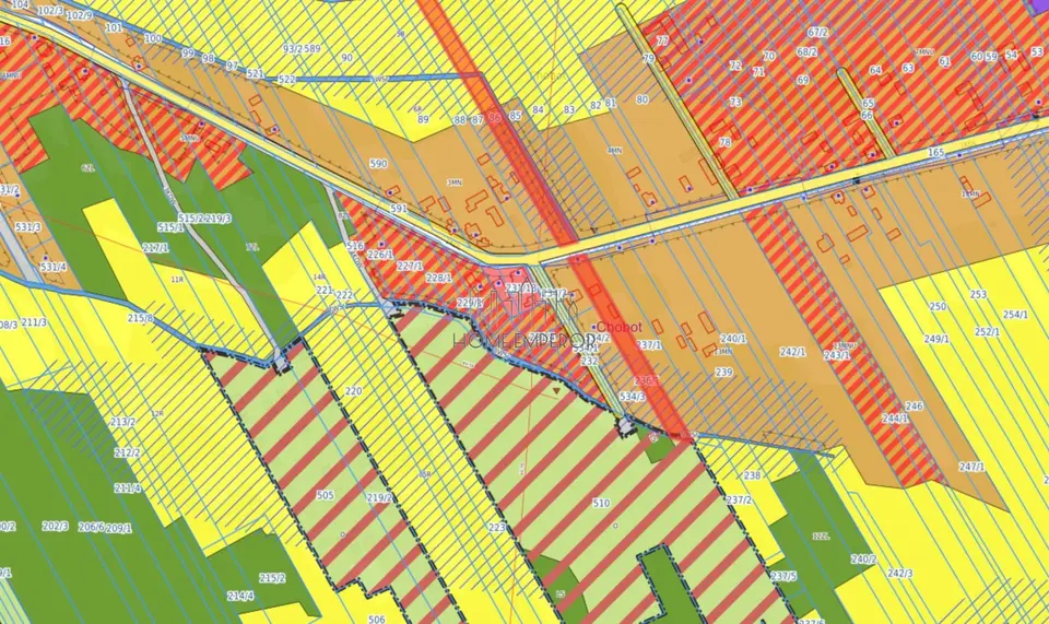 Działka budowlana 1,12 ha, Chobot
