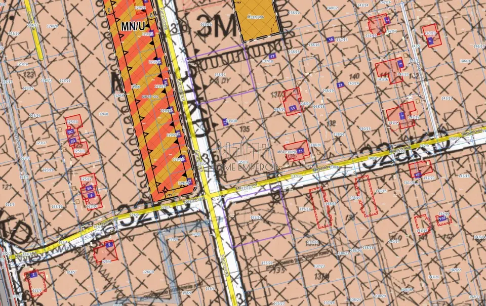 Działka budowlana 1 500 m², Łady